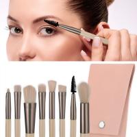 Zestaw 8 pędzelków do makijażu w etui Beige